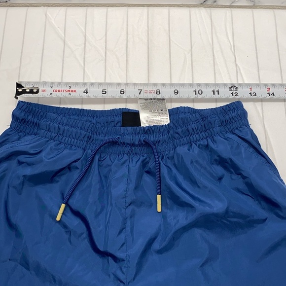 Jordan Blue and Cream Swim Trunks, Elastic Waistband Essential Woven Shorts L - Picture 4 of 12